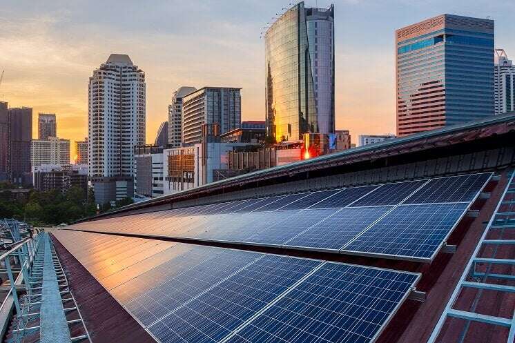 commercial business solar panels for the office
